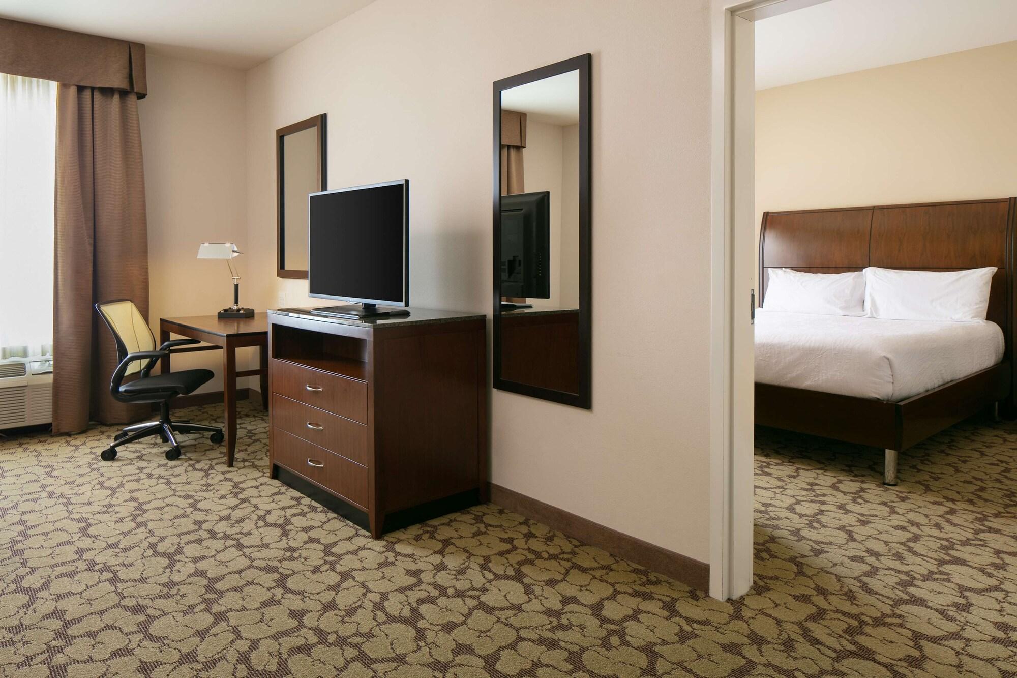Hilton Garden Inn Bettendorf/ Quad Cities Екстер'єр фото