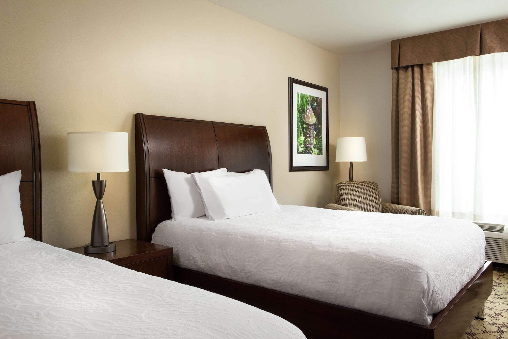 Hilton Garden Inn Bettendorf/ Quad Cities Екстер'єр фото