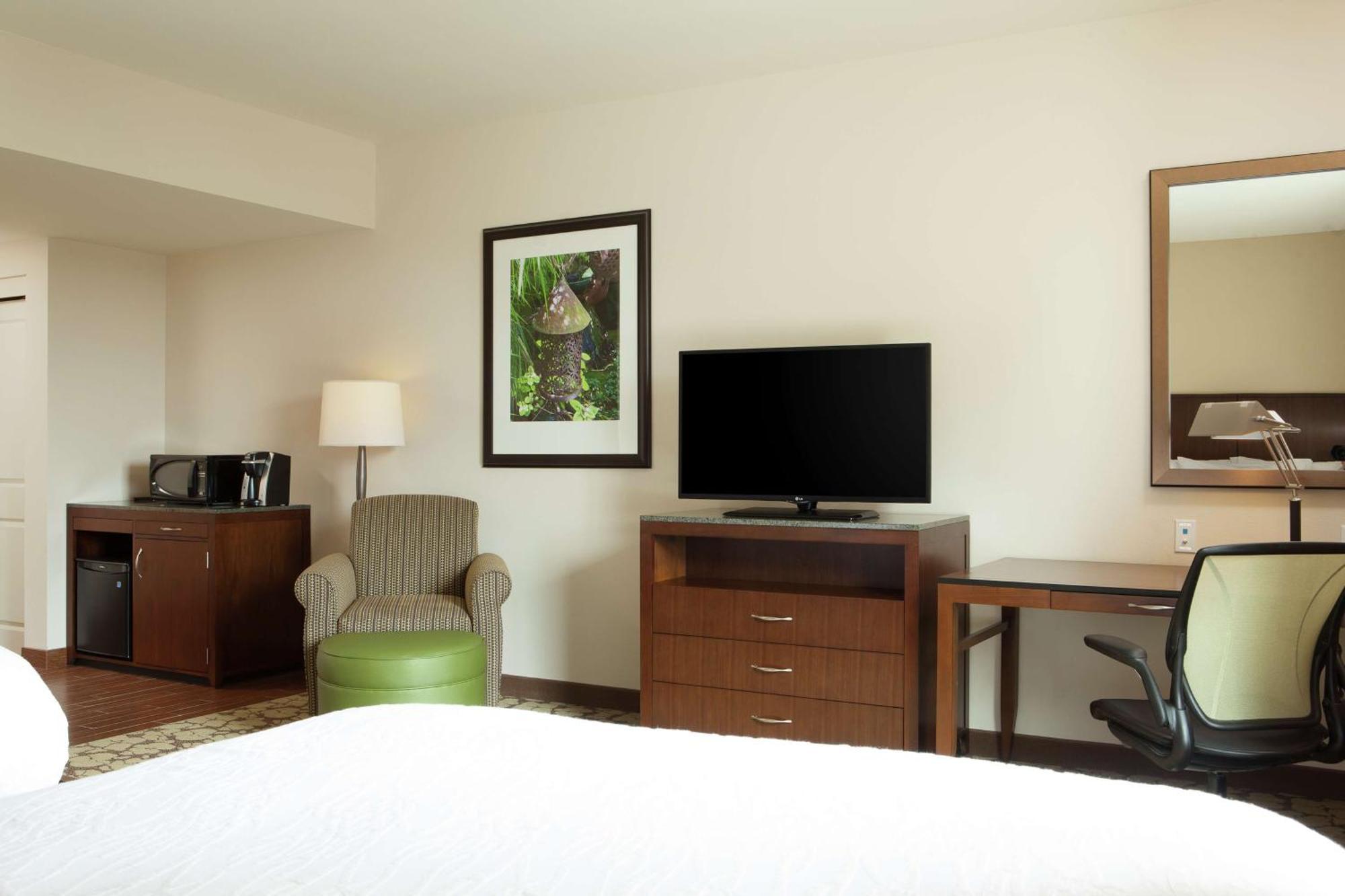 Hilton Garden Inn Bettendorf/ Quad Cities Екстер'єр фото